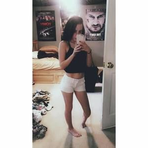 Meet your Posher, Lily